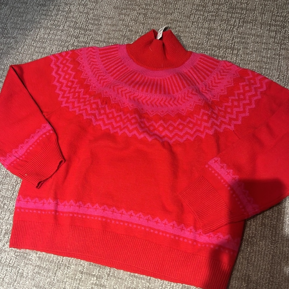 Ann Taylor beautiful, red and pink sweater - Picture 3 of 5